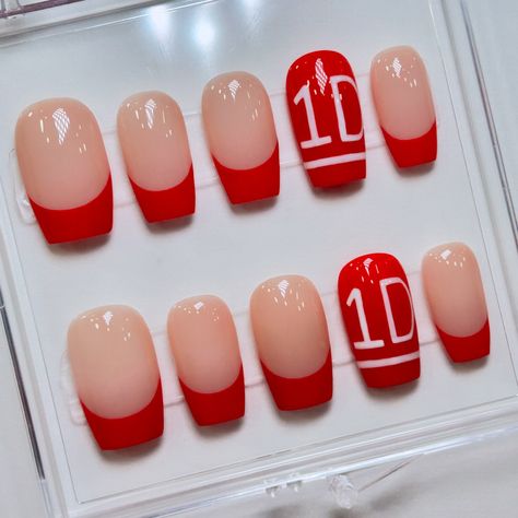 1D nails ❤️ - - - #pressonnails #nails #onedirection #laredo #texas One Direction Nails Inspired, 1d Nails, One Direction Nails, Laredo Texas, Fake Nails Designs, Nails Inspired, Nail Design Ideas, Best Acrylic Nails, Acrylic Nail Designs