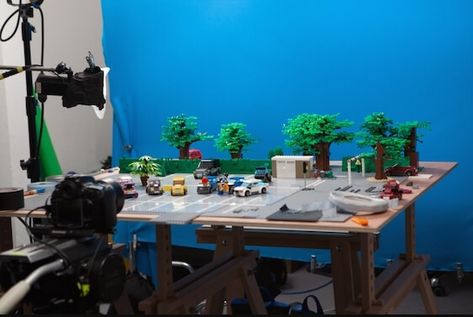 Stop Motion Lego Ideas, Stop Motion Set Up, Stop Motion For Beginners, Stop Motion App, Lego Stopmotion, Clay Mation Stop Motion, Lego Stop Motion, Stop Motion Pixilation, Stop Motion Movies