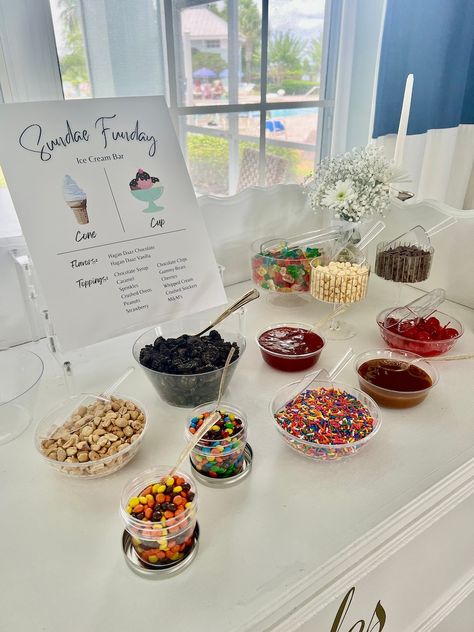 I’ve Cream Sundae Bar Wedding, Birthday Party Ice Cream Bar, Ice Cream Sundae Bar Ideas Birthdays, Wedding Sundae Bar, Food Stations For Parties, Make Your Own Sundae Bar, Sundae Bar Wedding, Sundae Bar Party, Ice Cream Bar Toppings