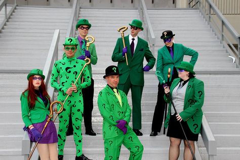 The Riddler Halloween Costume, Riddler Halloween Costume, Riddler Halloween, Batman Villain Costumes, Male Villain, Gotham Riddler, Riddler Costume, Costume Couple, Edward Nygma