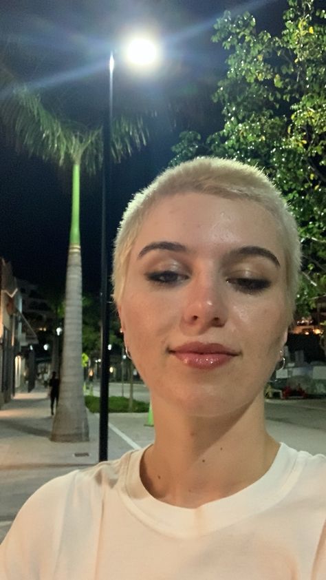 Shaved Bleached Hair, Bleached Shaved Head, Bleached Buzzcut Women, Bleached Buzzcut, Bleached Buzz, Buzz Cut Women, Shaved Head Women, Buzzed Hair, Buzz Cuts