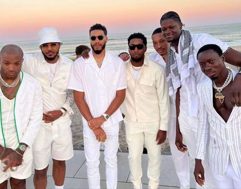 Boat Party Outfit, Yacht Party Outfit, Hamptons Party, All White Party Outfits, White Party Theme, Bday Dress, Grad Trip, White Party Outfit, Guys Trip