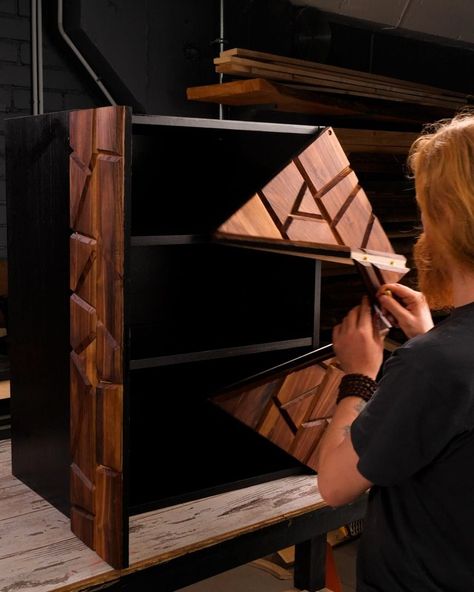 Kinetic Furniture, Cabinet Door Ideas, Wood Crafting, Cool House, Door Ideas, Cabinet Door, Diy Woodworking, Cabinet Doors, Creative Space