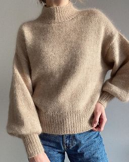 Ravelry: PetiteKnit - patterns Balloon Sweater, Womens Knitting Patterns, Pull Oversize, Knitting Instructions, How To Start Knitting, Circular Knitting Needles, Circular Needles, Circular Knitting, Sweater Knitting Patterns