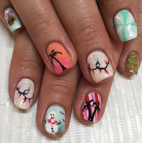 I Want… Tropical Christmas Nails Vacation Christmas Nails, Tropical Christmas Nails Art Designs, Palm Tree Christmas Nails, Christmas In Hawaii Nails, Holiday Beach Nails, Hawaiian Christmas Nails, Tropical Holiday Nails, Beach Christmas Nails, Christmas Beach Nails