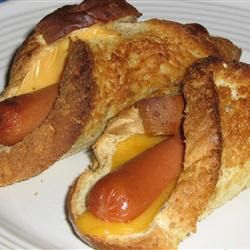 weiner winks.  weren't these served for lunch in school? Fried Hot Dogs, Hot Dog Rolls, Corndog Recipe, Grilling Hot Dogs, Hot Dogs Recipes, Burger Dogs, Cold Lunches, Cheese Wrap, Hot Dog Recipes