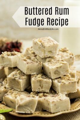 Rum Fudge Recipe, Boozy Candy, Rum Fudge, Boozy Fudge, Booze Cakes, Walnut Fudge Recipe, Gourmet Fudge, Boozy Treats, Boozy Chocolate