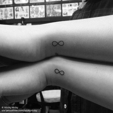 Matching Infinity Tattoos, Small Infinity Tattoos, Couple Wrist Tattoos, Matching Family Tattoos, Infinity Tattoos For Couples, Matching Tattoos For Siblings, Infinity Tattoo On Wrist, Infinity Couple Tattoos, Twin Tattoos