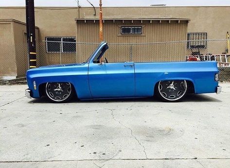 Convertible Chevy C10.. Chevy Blazer K5, Blazer K5, Bagged Trucks, Lowrider Trucks, Dream Car Garage, Lowered Trucks, C10 Chevy Truck, Gmc Jimmy, Custom Chevy Trucks