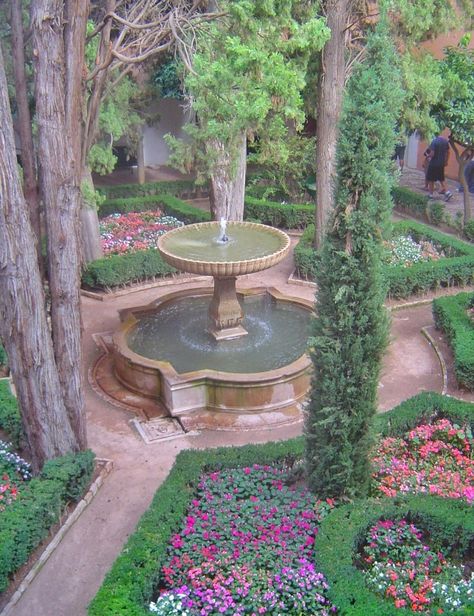 #cottagecore #aesthetic #fountain #colorful #saturation Cottagecore House Exterior, Beautiful Fountains, Modern Cottagecore, Cottagecore Pink, Pink Cottagecore, Nevada Mountains, Sierra Nevada Mountains, Granada Spain, Cottage Core Aesthetic