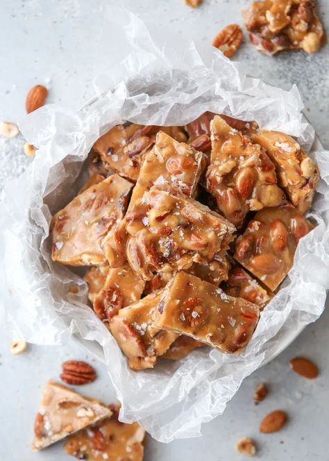 Brown Sugar Fudge, Nut Brittle, Completely Delicious, Almond Brittle, Christmas Yummies, Xmas Baking, Brittle Recipes, Xmas Treats, Candy Treats