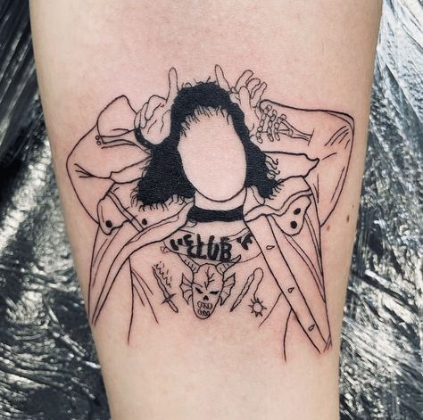 Eddie Stranger Things Tattoo, Jim Hopper Tattoo, Stranger Things Tattoo Eddie, Steve Harrington Tattoo, Eddie Tattoo, Eleven Mike, Stranger Things Tattoo, Starnger Things, Sleeve Ideas