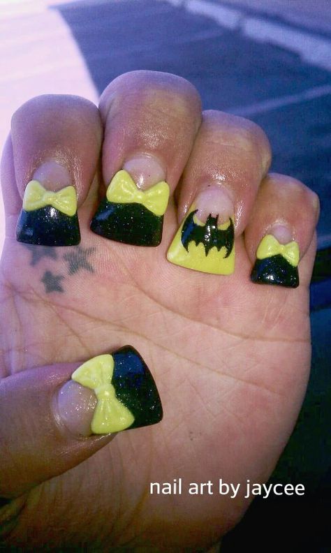 Batman nails Batman Nails Design, Batman Nail Art, Batman Makeup, Batman Nails, Cute Batman, Duck Nails, Catwoman, Bad Girl, Short Nails