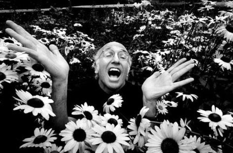 Curb Your Enthusiasm Bruce Davidson, Larry David, Curb Your Enthusiasm, Magnum Photos, Seinfeld, Floral Theme, Spring Blooms, Summer Prints, Funny People