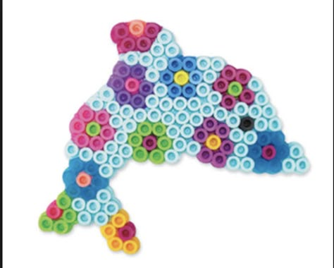 Flower Dolphin Perler Bead Dolphin Craft, Easy Perler Bead Patterns, Melty Bead Patterns, Beading For Kids, Pearl Beads Pattern, Hama Beads Design, Perler Crafts, Hama Beads Patterns, Melting Beads