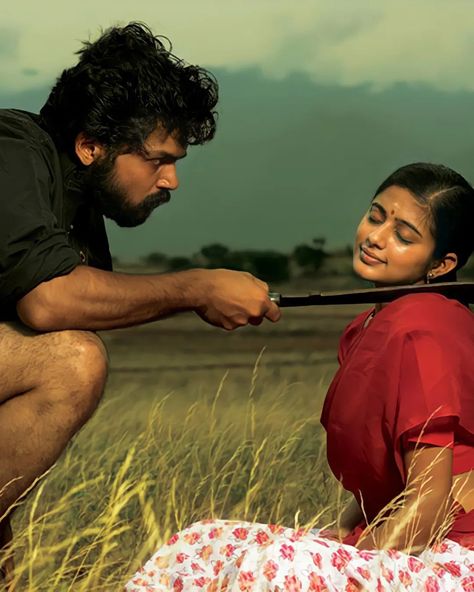 https://youtube.com/channel/UCHyon-hTB1uw_ZqwMOzIGeg Paruthiveeran Movie Images, Paruthiveeran Images Hd, Song Images, Cute Movie Scenes, Photo Album Layout, Love Couple Images, Movie Pic, Romantic Couples Photography, Cute Couples Photography