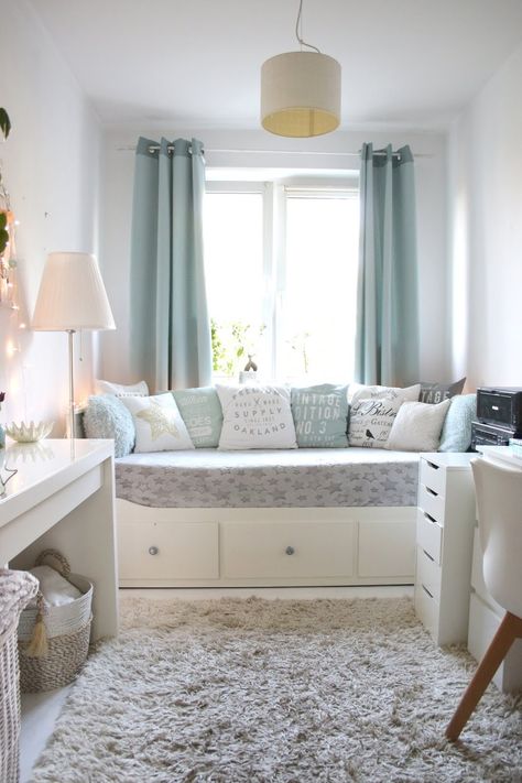 My little white Home: sierpnia 2019 Daybed Room, Condo Bedroom, Small Guest Bedroom, Small Kids Room, Guest Room Office, Dekorasi Kamar Tidur, Bedroom Decor Design, Small Room Design, Tiny Bedroom