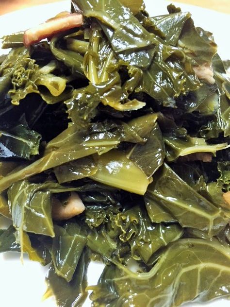 Collard Greens And Kale Recipe, Kale Collard Greens Recipe, Southern Kale Greens, How To Cook Kale Greens, Kale And Collard Greens Recipes, Kale Cooked Recipes, How To Cook Kale Greens On Stove, How To Cook Collard Greens, Recipe For Kale Greens