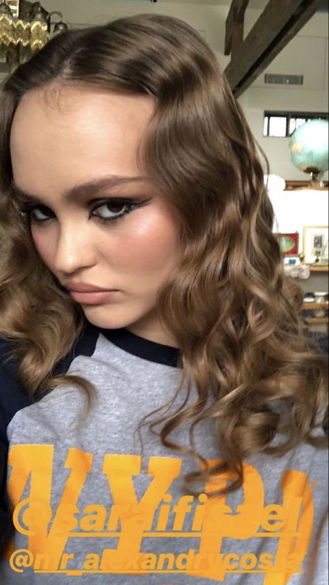 Lily Depp, Lily Rose Depp Style, Rose Hair, Lily Rose Depp, Dark Blonde, Lily Rose, Dream Hair, Up Girl, Pretty Woman