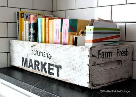 I wanted to make our cookbooks less cluttered looking on our kitchen counter.  Come see how to recreate this Farmers Market cookbook box.T[media_id:3032350][… Cookbook Display, Cookbook Storage, Diy Cookbook, Old Wooden Boxes, Cheap Storage, Painted Cottage, Décor Boho, Kitchen Crafts, Book Storage