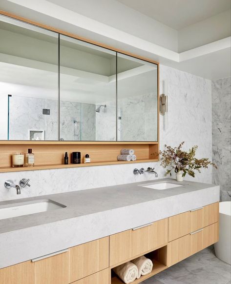 Double Vanity Mirror Ideas, Minimalist Space, Lighted Medicine Cabinet, Primary Bathroom, Bath Mirror, Architecture Interiors, Medicine Cabinet Mirror, En Suite Bathroom, Bathroom Renos