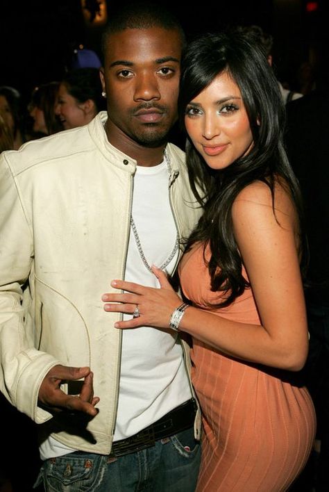 Kim Kardashian nude photos leaked Kim Kardashian Ray J, Kim And Ray J, Estilo Kim Kardashian, Ray J, K Tape, Reggie Bush, Estilo Kardashian, Kim Kardashian Style, Sarah Jessica