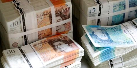 British Pound Falls to Lowest Level Since 1985 as U.K. Economic Pain Mounts https://www.wsj.com/articles/british-pound-falls-to-lowest-level-since-1985-as-u-k-economic-pain-mounts-11662327439?mod=rss_markets_main #https://goo.gl/maps/A1ppvNjwwbB2 #www.4quotesnow.com Pound Sterling, British Pound, Bank Of England, Fake Money, Money Market, Central Bank, Cost Of Living, Exeter, Us Dollars