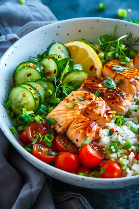 Discover delicious and nutritious salmon bowl recipes for easy meal prep. These healthy salmon bowls are perfect for a quick and satisfying meal. Try these tasty salmon bowl ideas to add more flavor and variety to your weekly menu. With simple ingredients and minimal prep, enjoy a balanced meal that is both flavorful and good for you. Whether you're looking to eat healthier or just want a convenient meal option, these salmon bowls are the ideal choice. Antiinflammatory Recipe Salmon, Seafood Meal Prep Ideas, Smoked Salmon Breakfast Bowl, Salmon And Eggs Dinner, Light Recipes For Summer, Healthy Well Balanced Meals, Clean Eating Pescatarian Recipes, Seafood Bowls Recipe, Sweet Potato Recipes Meal Prep