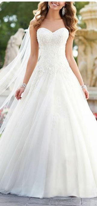 Lace Wedding Dress Strapless, Aline Wedding Dresses, Cute Wedding Dresses, Strapless Lace Wedding Dress, Wedding Dress Strapless, Summer Wedding Dresses, Strapless Wedding Dresses, Aline Wedding Dress, Pnina Tornai