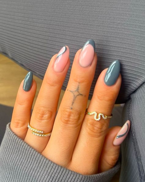 Basic Baddie Nails, Grey Matte Nails, Grey Nails, Grey Nail Designs, Short Almond Nails, Viral On Tiktok, Summer Toe Nails, Baddie Nails, Basic Nails