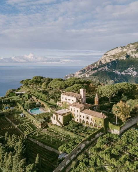 hotel villa cimbrone ravello italy Majestic Places, Elopement Venues, Villa Cimbrone, Ravello Italy, Italy Villa, Getting Married In Italy, Villa Wedding, Amalfi Coast Italy, Hotel Villa