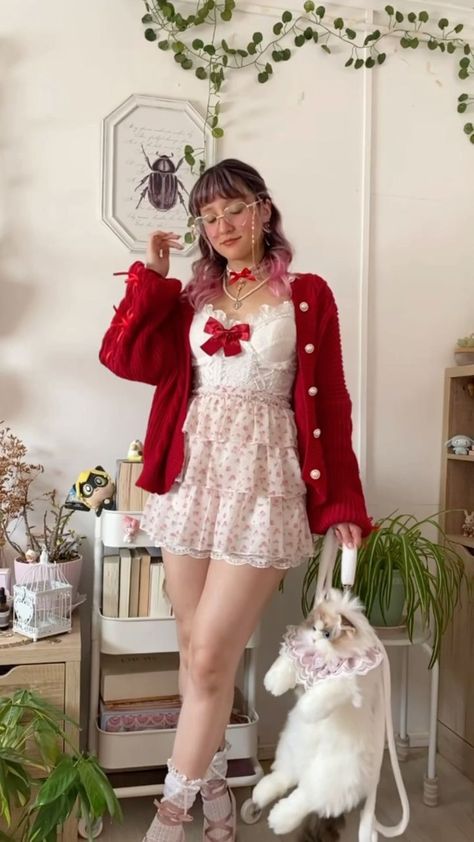 Pastel Red Outfit, Ivy Fashion, 80s Inspired Outfits, Pastel Outfits, Girly Clothes, Clothes Items, Fits Inspo, Kawaii Fashion Outfits, Fashion Aesthetics