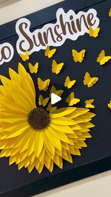 Drawing Flowers Sunflower, Paper Sunflower Craft, Sunflower Door Decor Classroom, Sunflower Shadow Box Ideas, Diy Sunflower Decor, Sunflower Drawing Ideas, Sunflower Projects, Draw Sunflower, How To Make Sunflower