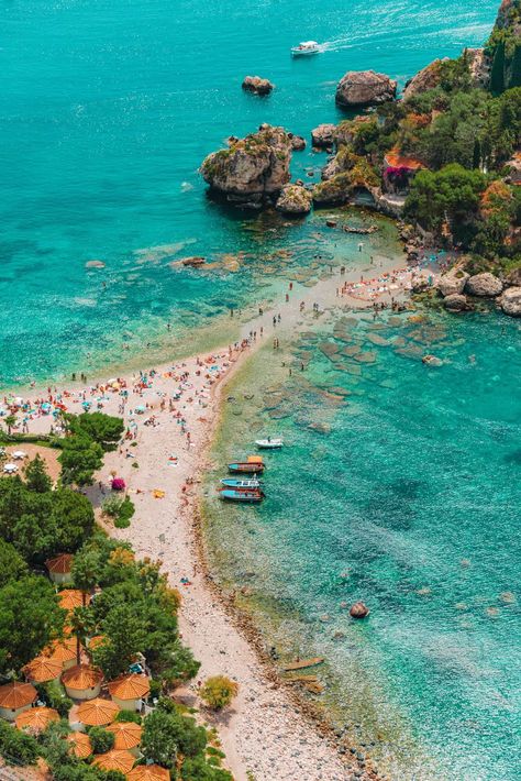 15 Very Best Places In Sicily To Visit - Hand Luggage Only - Travel, Food & Photography Blog Taormina Sicily Italy, Hand Baggage, Visit Sicily, Sicily Travel, Taormina Sicily, Italy Beaches, Palermo Sicily, Relaxing Travel, Cities In Italy