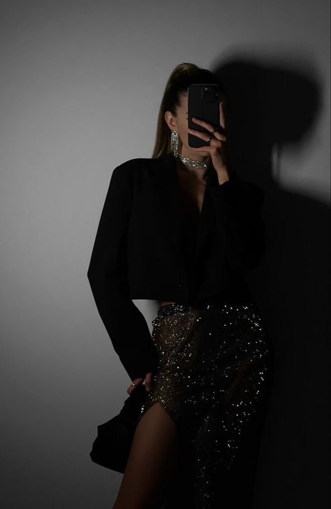 Outfit Elegantes, Looks Pinterest, Glam Outfit, New Years Outfit, Eve Outfit, New Years Eve Outfits, Looks Street Style, Aesthetic Look, Night Out Outfit