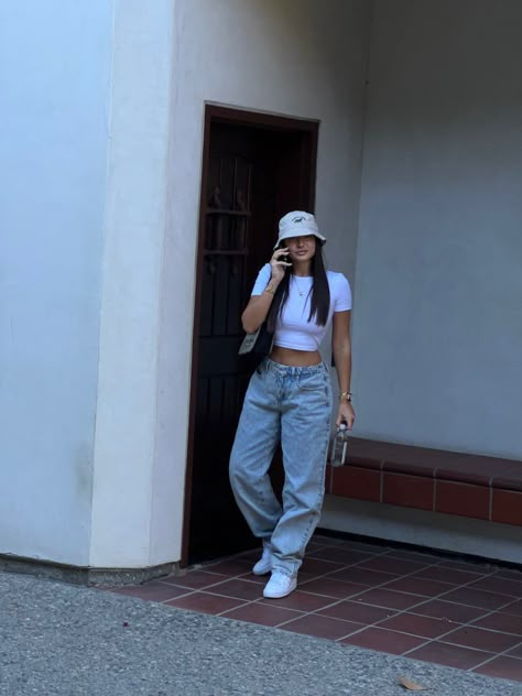 Bucket Hat Looks Summer, Fits With Bucket Hats, Bucket Hat Outfit Plus Size, Summer Outfit With Bucket Hat, Long Skirt And Bucket Hat Outfit, Bucket Cap Outfit Women, Bucket Hats Outfits, Bucket Hat Outfit Women Street Styles, Bucket Hat Concert Outfit