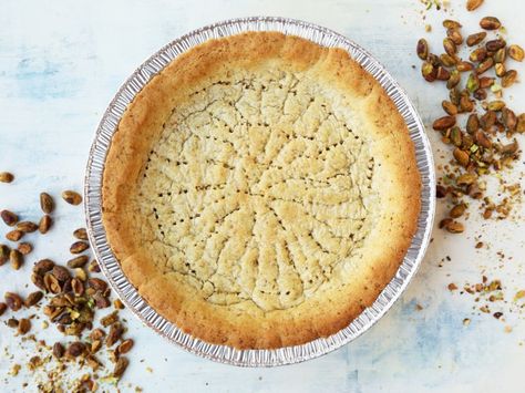 It’s pie crust meets shortbread meets cookie and you don’t want to miss out. Best Pie Crust, Pistachio Pie, Almond Flour Pie Crust, Best Pie Crust Recipe, Making Pie Crust, Pie Crust Recipe, How To Make Pie, Parks And Rec, Best Pie