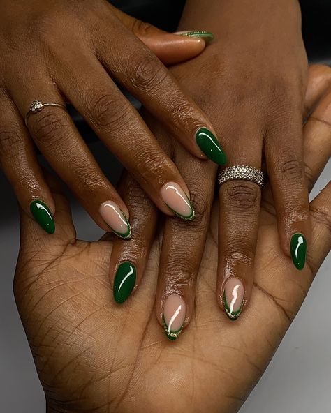 Greeeeeen💚🍭✨ . Slots available. Dm for bookings! . #nailsbyaugust #glambyaugust #nailsoflagos #nailsinlagos #lekkinailtech #lekkinails #lagosnails #lagosnailtech #nailsinlekki #nailtechinlekki #nailsinlekkilagos #explore #explorepage Black Green Nails, Nails On Black Women, Green Nails, Black Nails, Nail Design, Art Designs, Nail Art Designs, Slots, Black Women