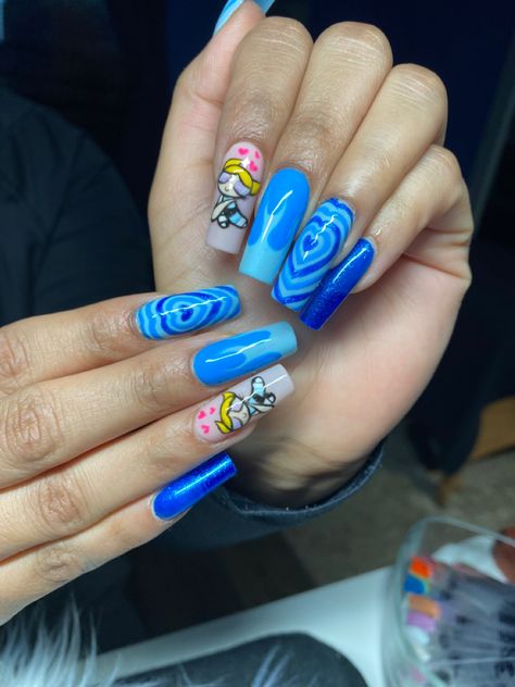 Bubbles Nails Powerpuff, Drawn Nail Art, Power Puff Nails, Power Puff Girls Nails, Hand Drawn Nail Art, Powerpuff Bubbles, Diy Valentine's Nails, Power Puff Girls Bubbles, Bubble Nails