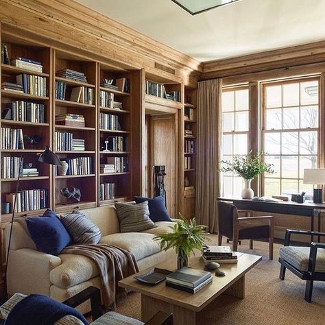 Scout & Nimble (@scoutandnimble) • Instagram photos and videos Victoria Hagan Interiors, Cozy Library Room, Peter Pennoyer, Long Island House, Victoria Hagan, Edwardian House, Island House, Family Room Decorating, Interior Photography