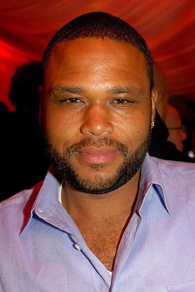 Anthony Anderson Mens Makeup Natural, Black Movies, I See Stars, Anthony Anderson, Black Entertainment, Black Actors, Public Administration, Black Hollywood, Formal Outfits