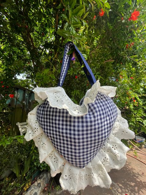 #fashion #cutecore #cottagecore #summer #spring #y2k #aesthetic #coquette #tiktok #style #purse Coquette Tiktok, Cottagecore Summer, Aesthetic Coquette, Heart Bag, Tiktok Style, Y2k Aesthetic, Passion For Fashion, Purse