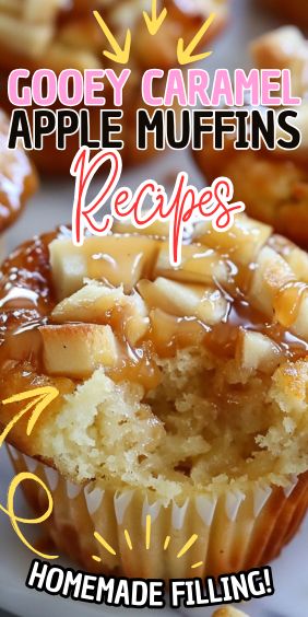 Gooey Caramel Apple Muffins Caramel Apple Pie Muffins, Apple Caramel Muffins, Caramel Muffins Recipes, Mini Muffin Recipes, Thanksgiving Muffins, Butterscotch Muffins, Apple Butter Muffins, Caramel Apple Muffins, Apple Pie Muffins