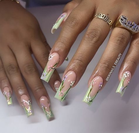 Green Nails With Flower Design, Spring Nail Sets Square, Flower Prom Nails, Fairy Nails Acrylic, Spring Nails Long, Dried Flower Nails, Green French Tip Nails, Spring Nail Sets, Tip Nail Ideas