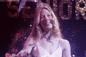 Carrie Gif, Carrie The Musical, Carrie Stephen King, Carrie Movie, Classic Halloween Movies, Sharpay Evans, White Gif, Zodiac Quiz, Carrie White