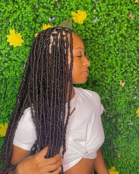 18inch Soft Locs, Best Braid Styles, Sew In Hairstyles, Hair Advice, Creative Hairstyles, Dope Hairstyles, Braids For Black Hair, Locs Hairstyles, Hair Transformation