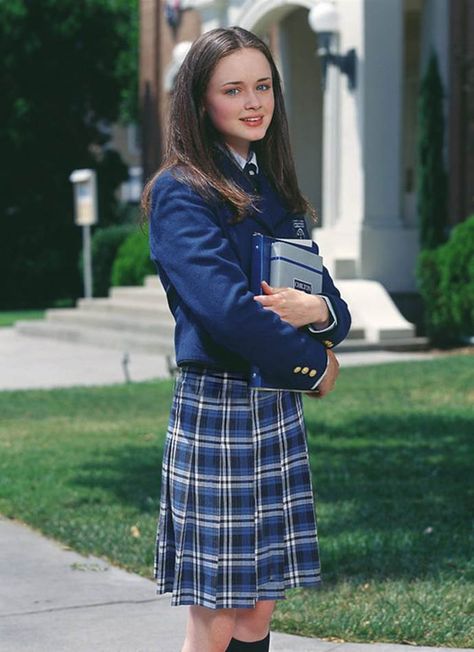 Cotillion Dresses, Gilmore Girl, Mother Daughter Dress, Alexis Bledel, Rory Gilmore, Costume Shop, Cool Costumes, Gilmore Girls, Aesthetic Outfits