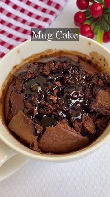 Aarti 🧿 on Instagram: "Mug cake recipe Christmas is around the corner Try this easy quick healthy mug cake recipe air fryer from @nutricook.in Ingredient- Curd- 1/4 cup Jaggery- 1/4 cup Ghee/oil- 2 tbsp Wheat flour- 1/2 cup Cocoa powder- 1 tbsp Backing powder- 1/2 tsp Backing soda- 1 pinch Milk- 1/3 cup ( according to need) Chocolate 🍫 Back it 150°c for 30 minutes #reelkrofeelkro #reelinstagram #reeltoreel #reelitfeelit #cakereels #christmas #healthyrecipes #explorepage #explorefood #ki Cocoa Powder Recipes 3 Ingredients, Healthy Mug Cake, Cocoa Powder Recipes, Recipe Air Fryer, Mug Cake Healthy, Mug Cake Recipe, Christmas Cake Recipes, Powder Recipe, Flour Recipes