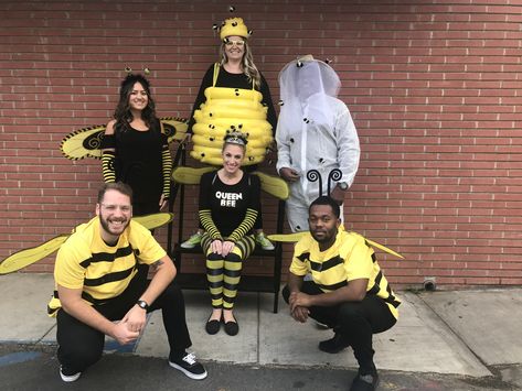 Group DIY costume for middle school bee beekeeper beehive Bee Costumes, Diy Beekeeper Costume, Bee And Bee Catcher Costume, Adult Bee Costume, Worker Bee Costume, Bee And Bee Keeper Costume Couple, Bee And Bee Keeper Costume, Diy Bee Costume Women, Bee And Bee Keeper Costume Diy