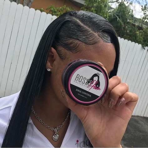 What is a good edge control? Help a girl out😩 - Follow @prettygirlsfromig for more💆‍♀️ D G, Edges Hair, Edge Control, Pelo Afro, Hair Laid, Hair Wax, Natural Hair Tips, Baddie Hairstyles, Different Hairstyles